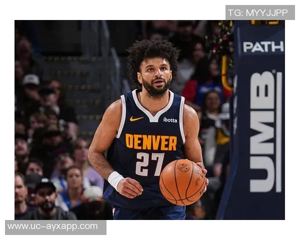 穆雷半场火力全开14投9中三分命中率高达50砍下23分助球队争胜